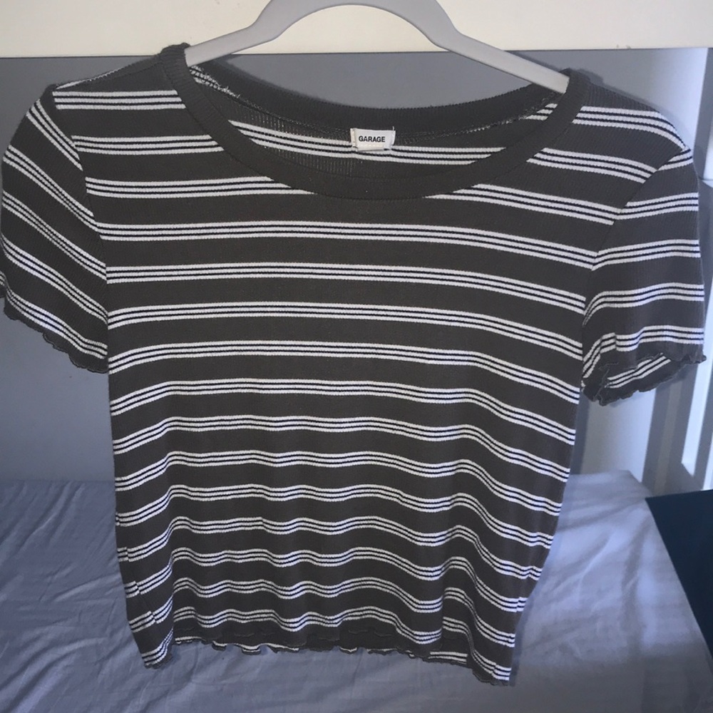 garage lettuce edge baby tee L